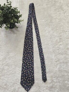 Museum Artifacts Vintage Silk Skiing Novelty Tie